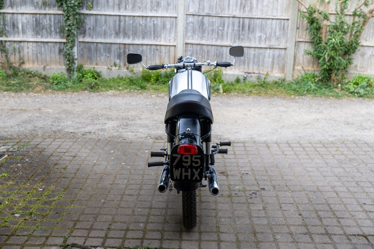 1959 Norton Dominator 99