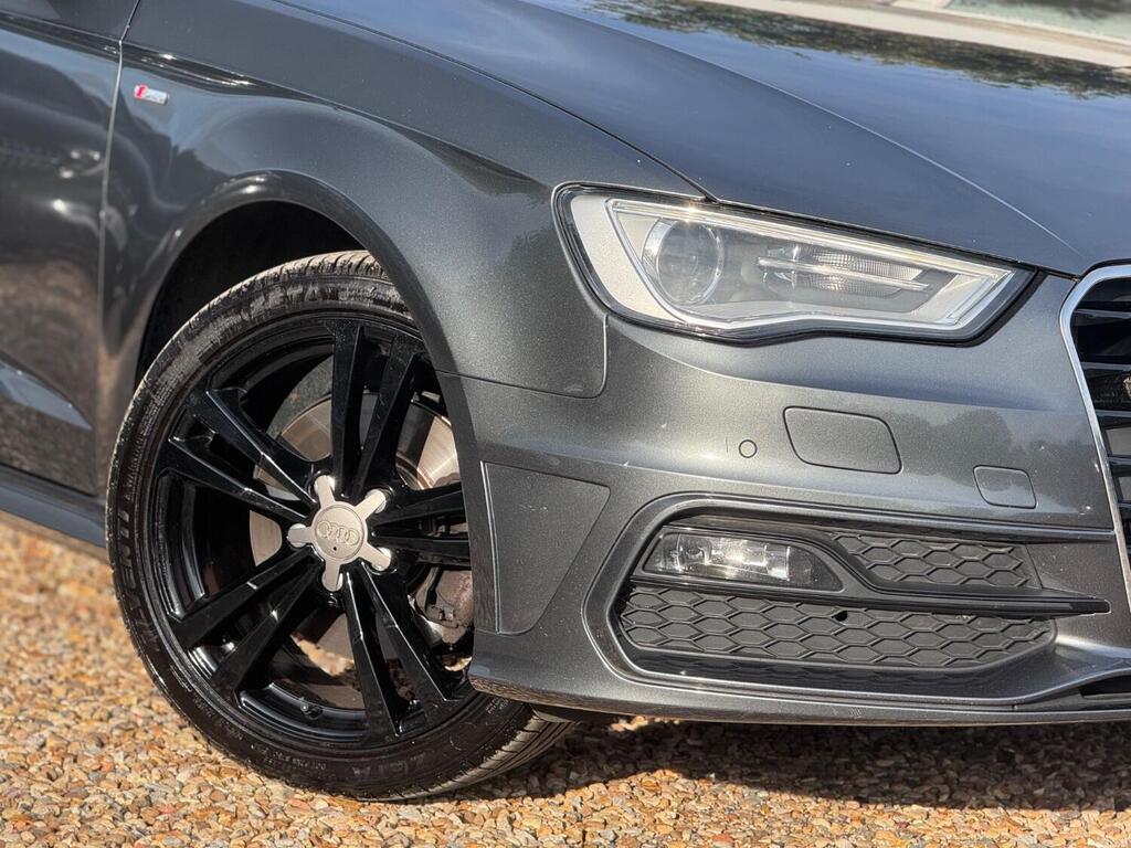 
								2013 Audi A3 1.8 TFSI S line S full									