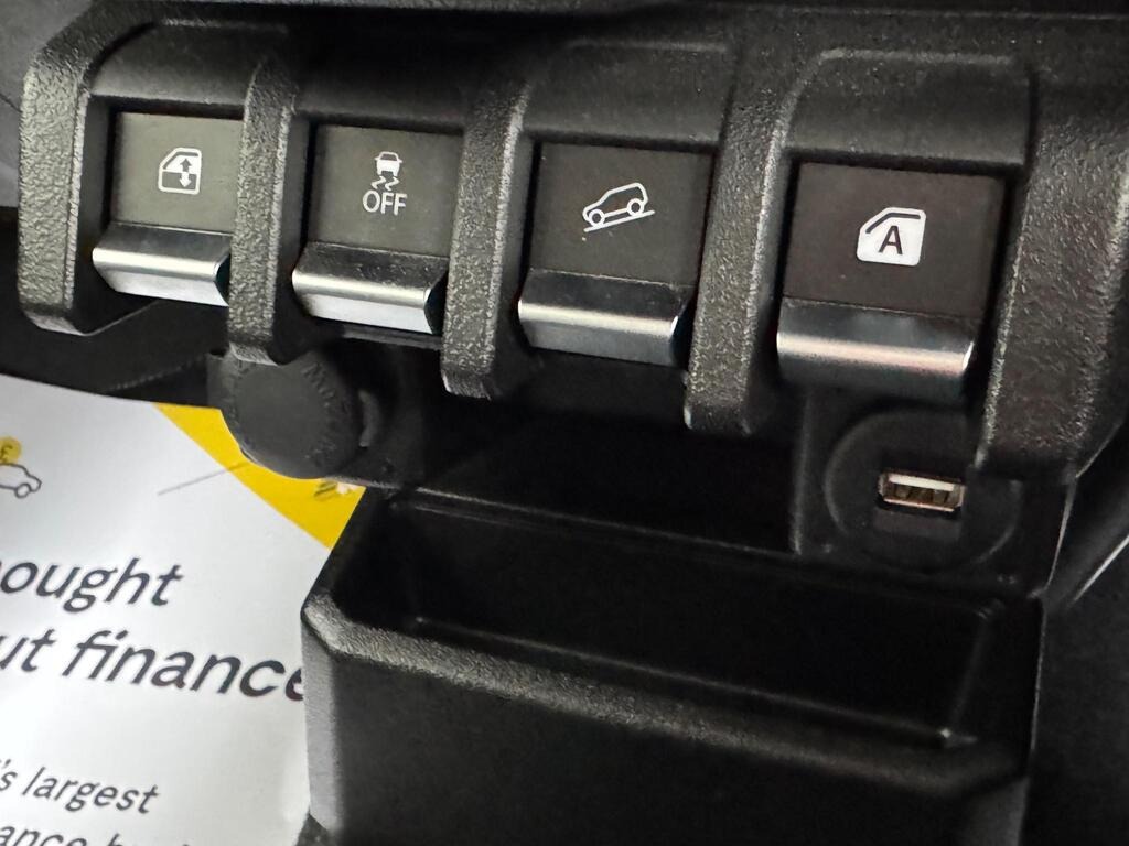 
								2023 Suzuki Jimny 1.5 LCV ALLGRIP full									