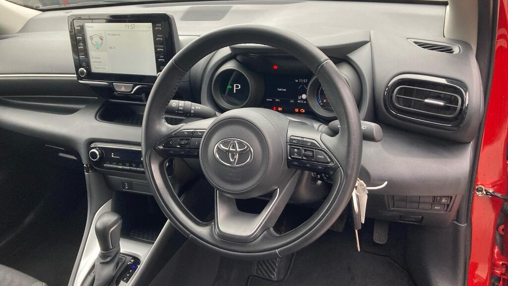 
								2022 Toyota Yaris 1.5 VVT-h Design E-CVT full									