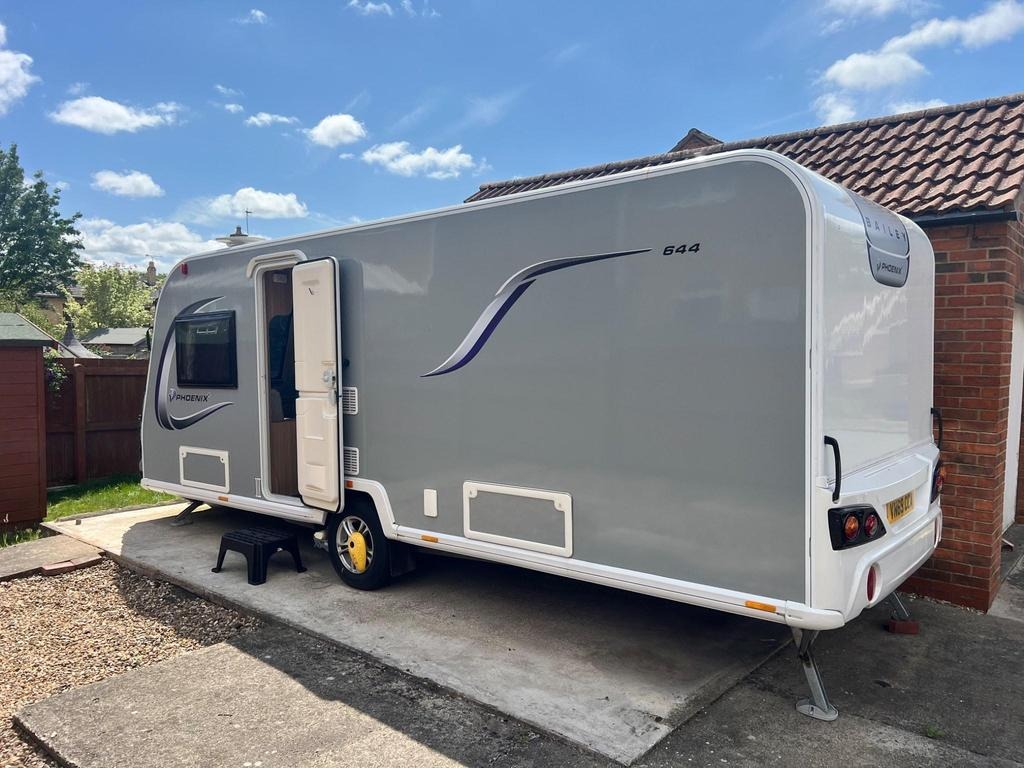 2021 Bailey Phoenix + 644