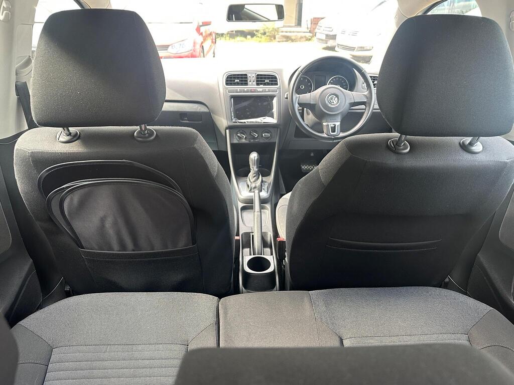 
								2013 Volkswagen Polo 1.2 TSI BlueMotion Tech SE Auto full									