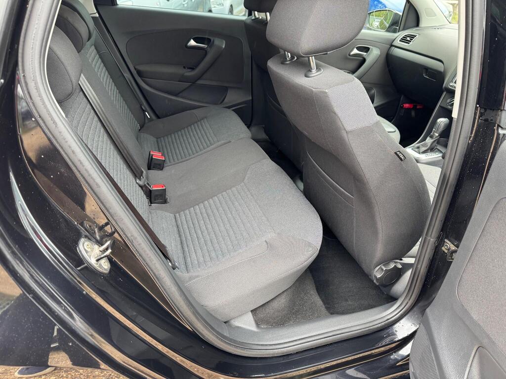 
								2014 Volkswagen Polo 1.2 TSI BlueMotion Tech S DSG full									