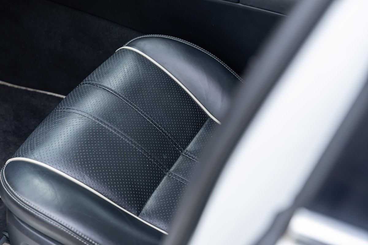 
								2015 Jaguar X351 XJL V6 3L Diesel Portfolio full									