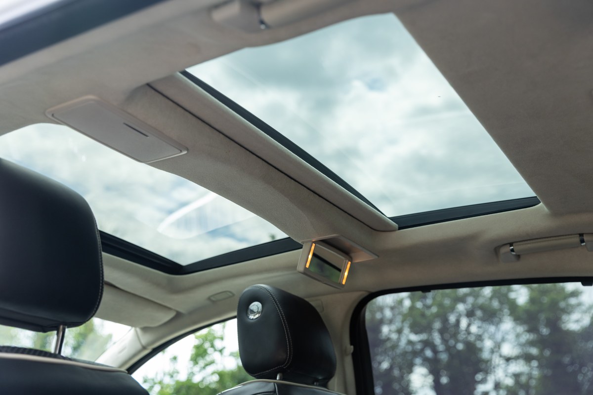 
								2015 Jaguar X351 XJL V6 3L Diesel Portfolio full									