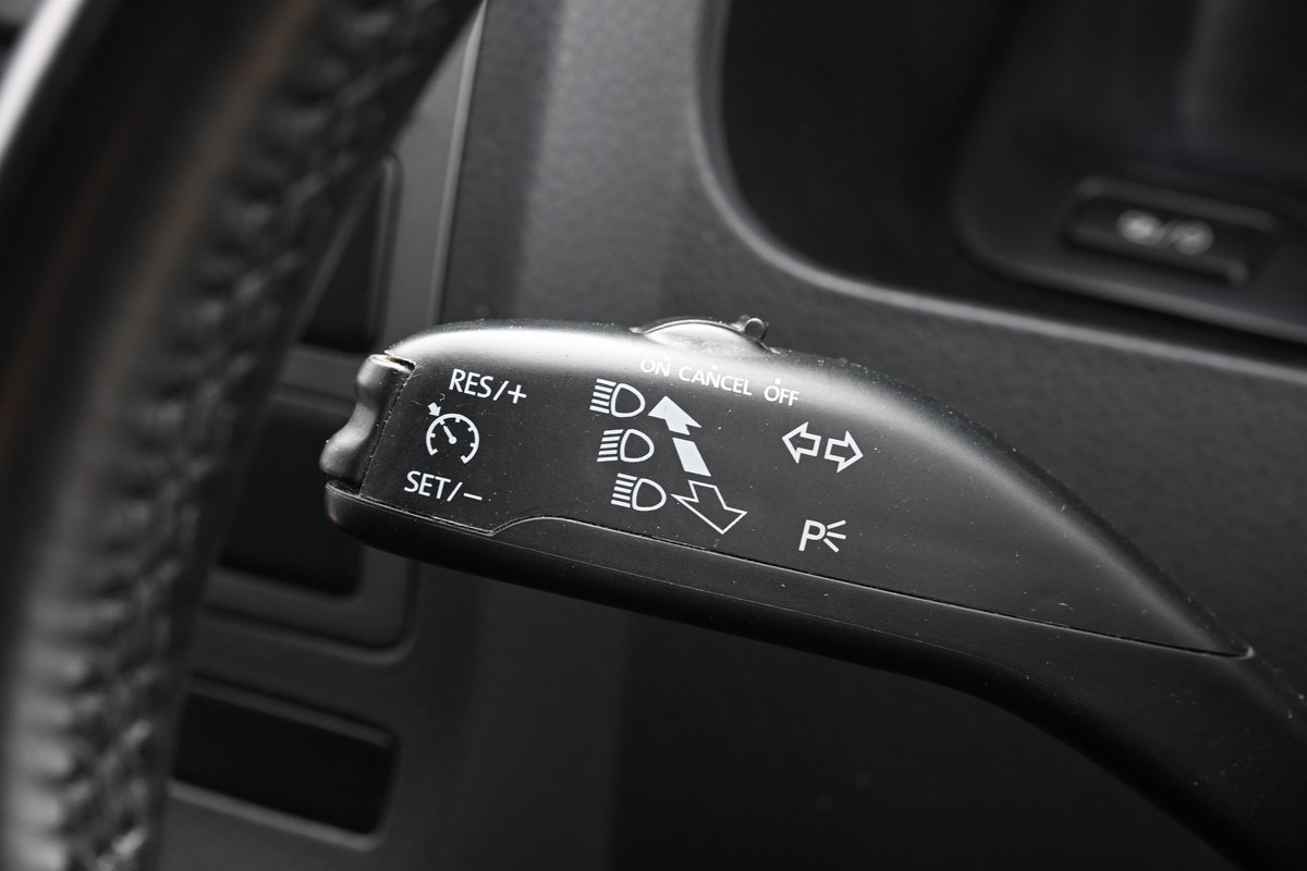 
								2015 Volkswagen Transporter T5.1 LWB TDI full									