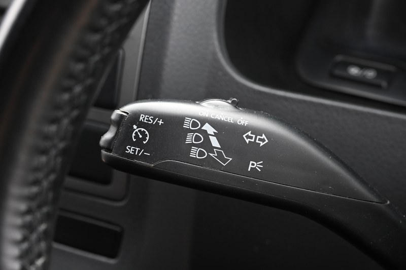 
								2015 Volkswagen Transporter T5.1 LWB TDI full									