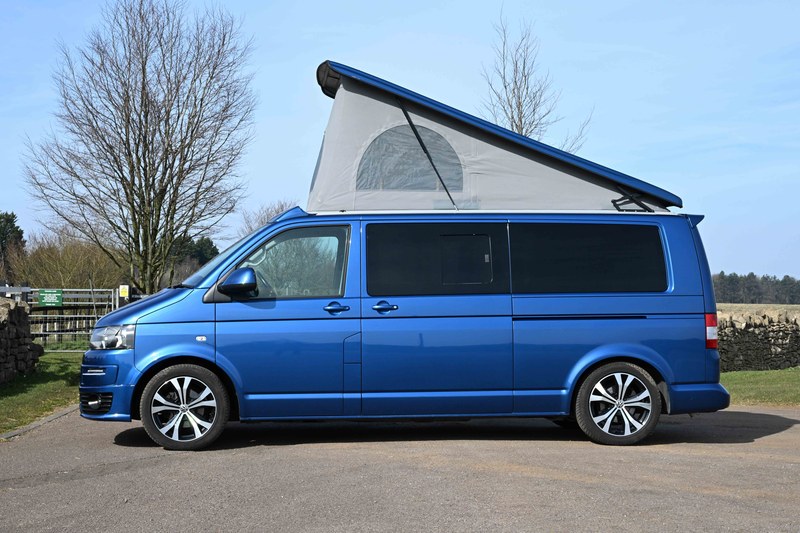 
								2015 Volkswagen Transporter T5.1 LWB TDI full									