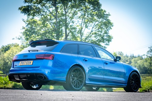 
								2017 Audi C7 RS6 Performance Avant Quattro full									