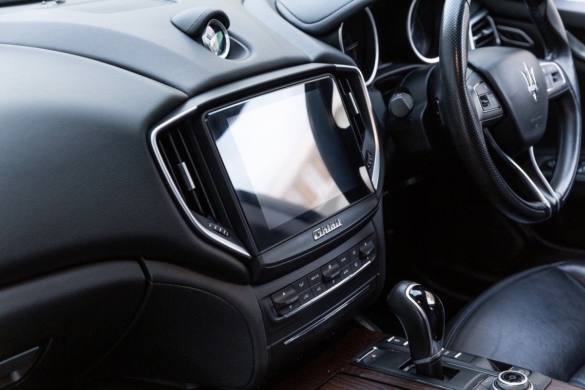 
								2017 Maserati Ghibli V6 Auto full									