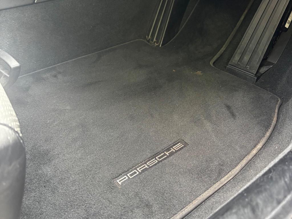 
								2018 Porsche 718 Boxster 2.0T PDK full									