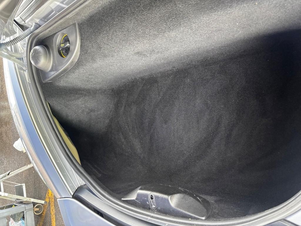 
								2018 Porsche 718 Boxster 2.0T PDK full									