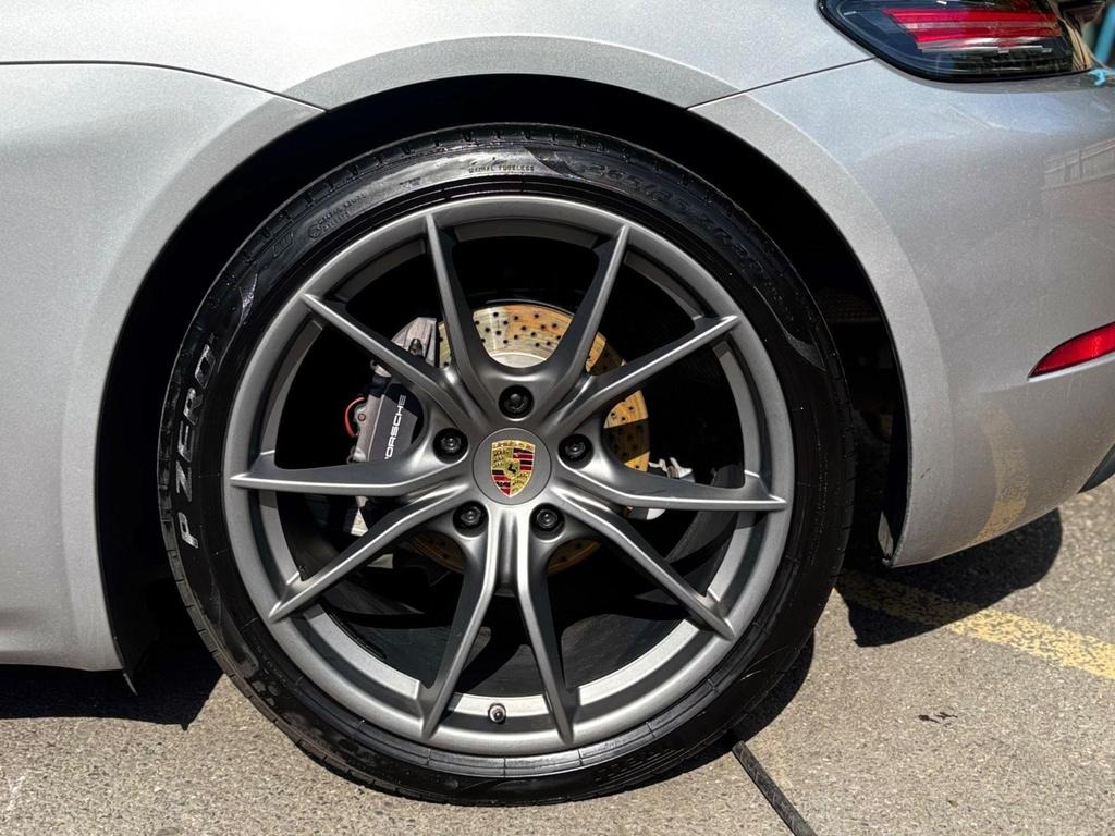 
								2018 Porsche 718 Boxster 2.0T PDK full									