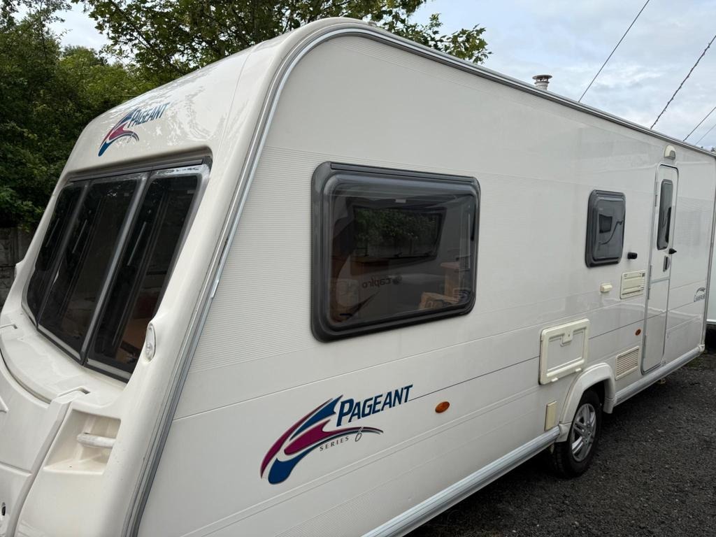 2007 Bailey Pageant Champagne