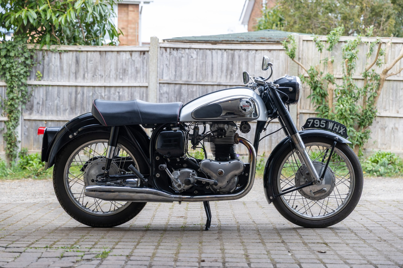 1959 Norton Dominator 99