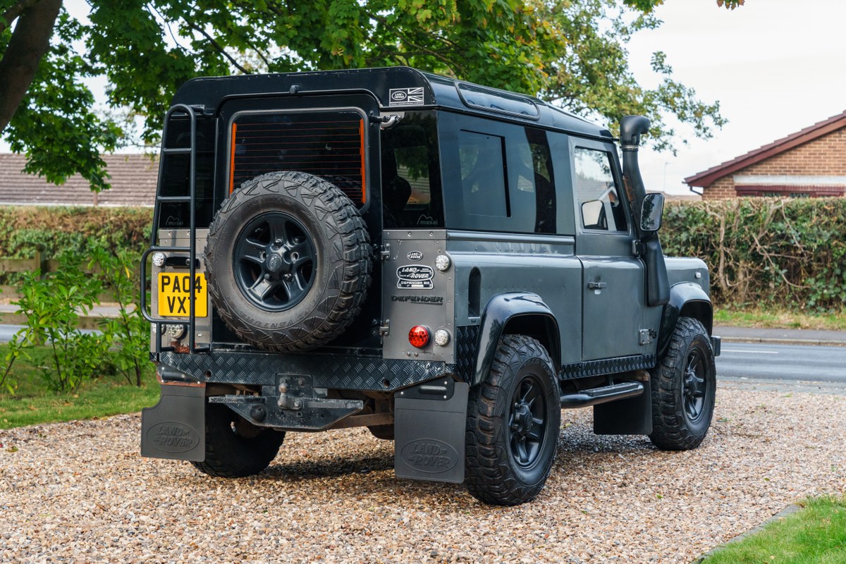 2004 Land Rover Defender 90