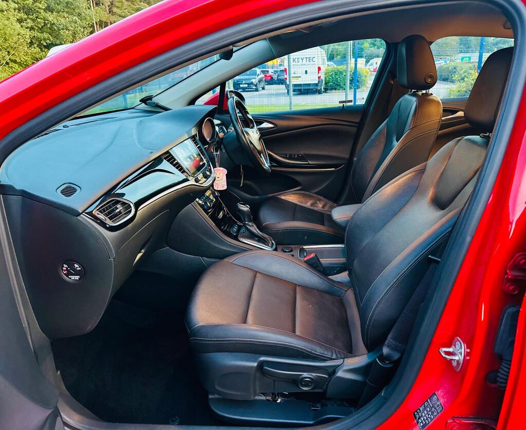 
								2017 Vauxhall Astra 1.4i Turbo Elite Nav Auto full									