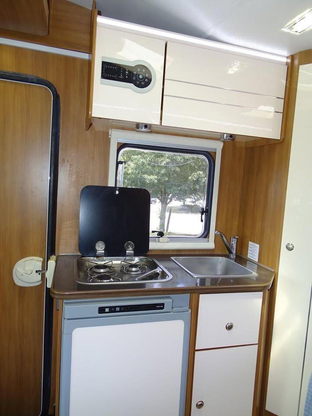 
								2016 Rimor Katamarano 2.3 full									