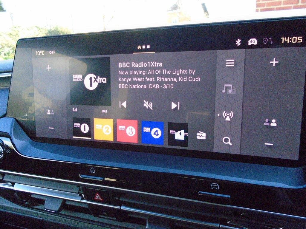 
								2024 Citroen C5 X 1.6 MAX e-EAT8 full									