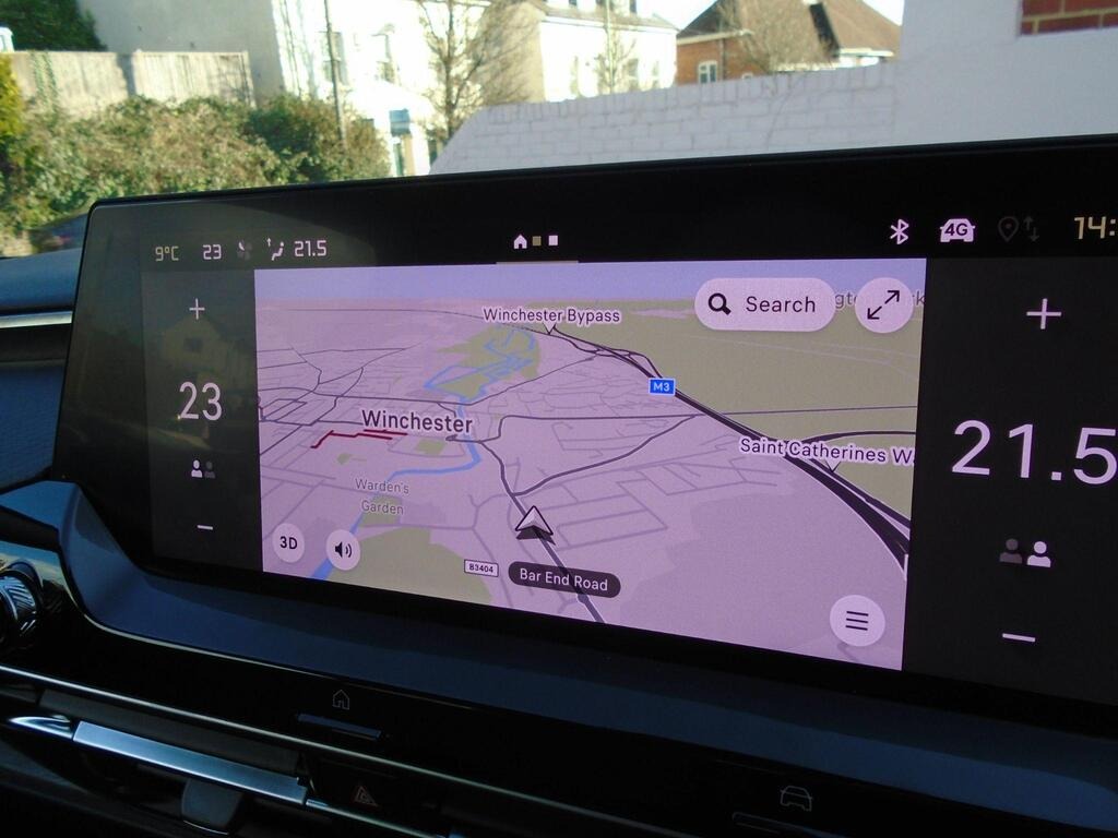 
								2024 Citroen C5 X 1.6 MAX e-EAT8 full									