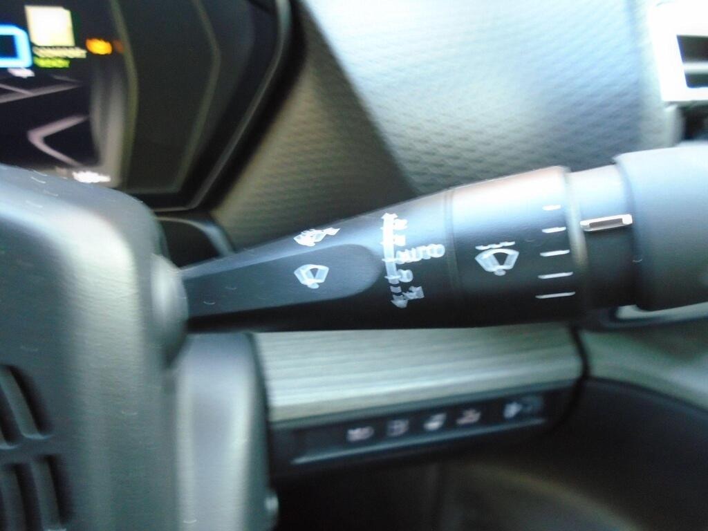 
								2024 Citroen C5 X 1.6 MAX e-EAT8 full									