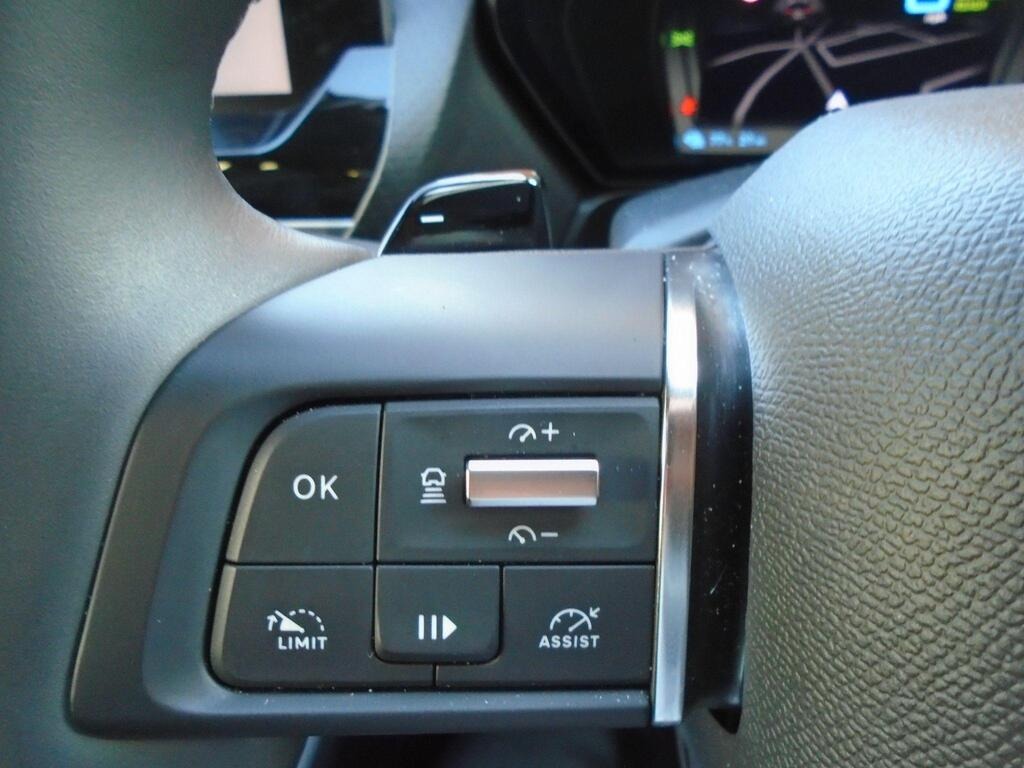 
								2024 Citroen C5 X 1.6 MAX e-EAT8 full									