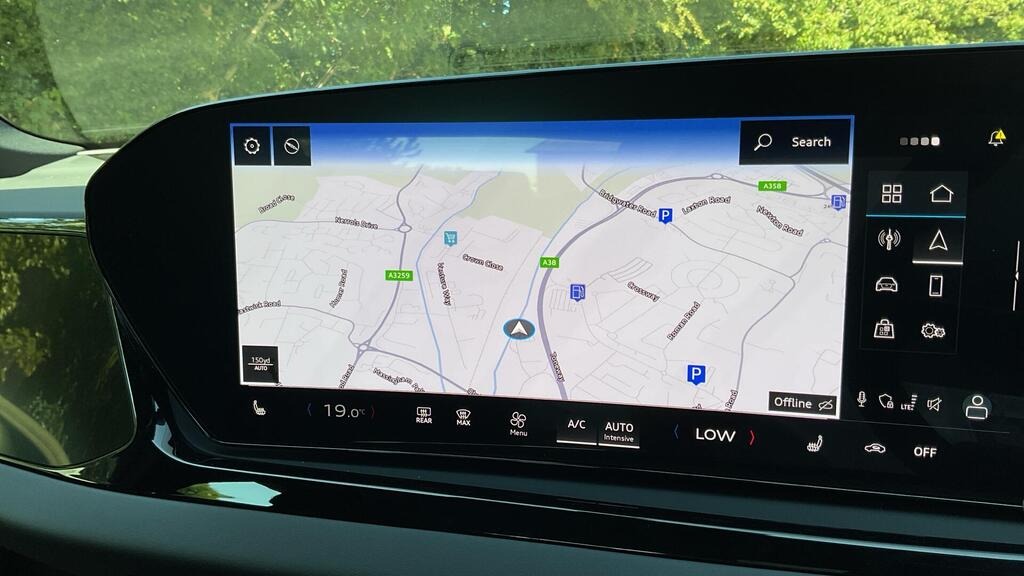 
								2025 Audi A5 Avant 2.0 TDI Launch Edition S Tronic full									