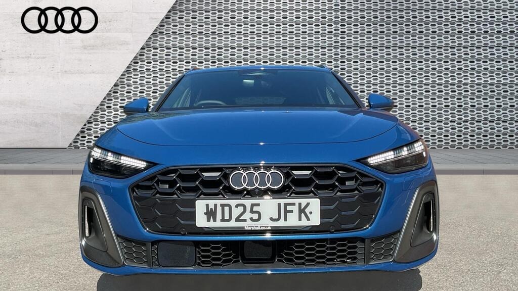 
								2025 Audi A5 Avant 2.0 TDI Launch Edition S Tronic full									