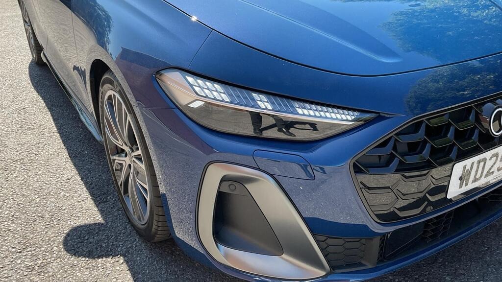 2025 Audi A5 Avant 2.0 TDI Launch Edition S Tronic