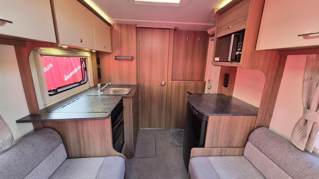 2019 Bailey Phoenix + 420