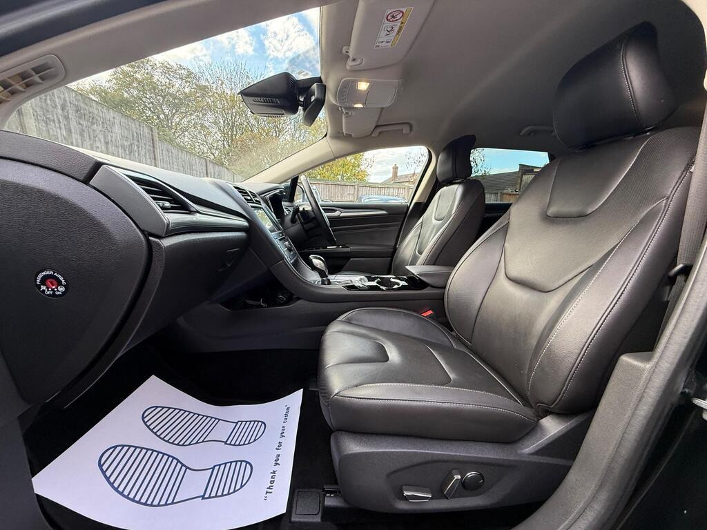 
								2016 Ford Mondeo 1.5T EcoBoost Titanium Auto full									