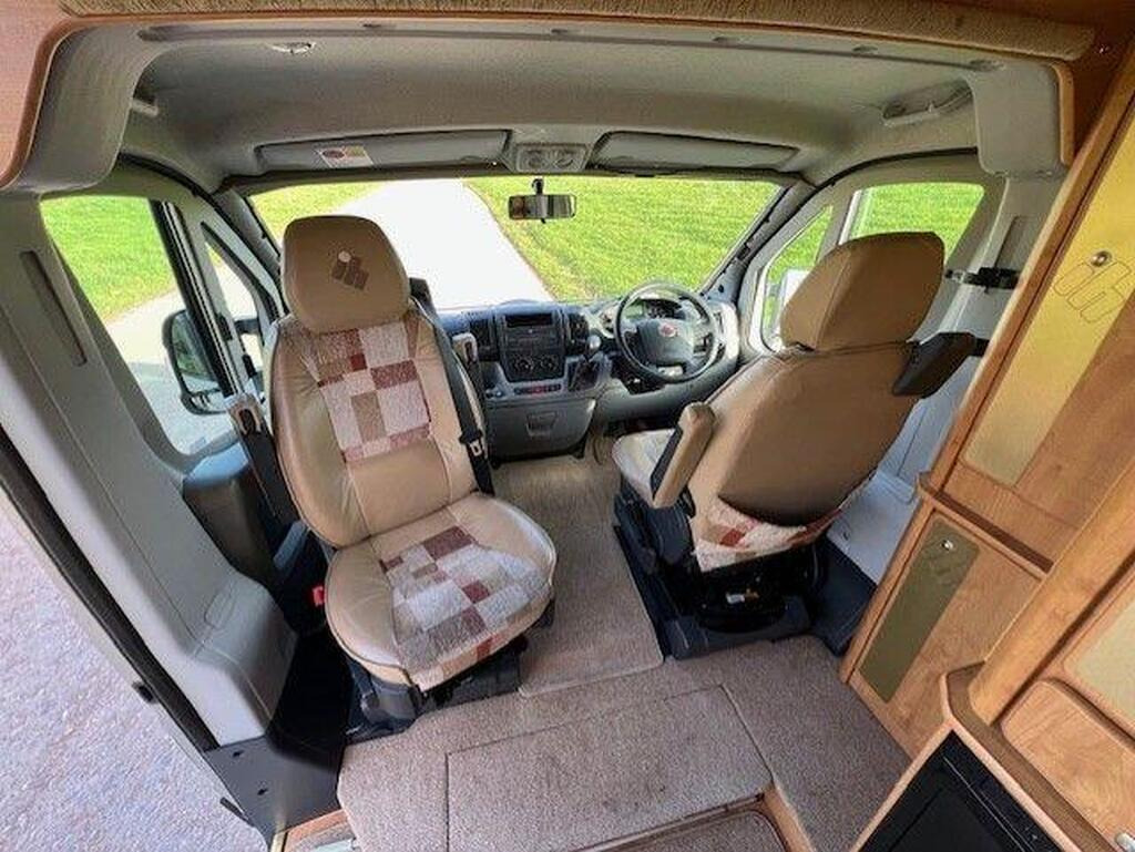 
								2008 IH Motorhomes TioRL 3.0 full									