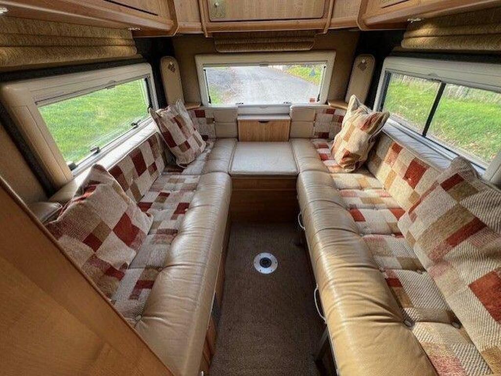 
								2008 IH Motorhomes TioRL 3.0 full									