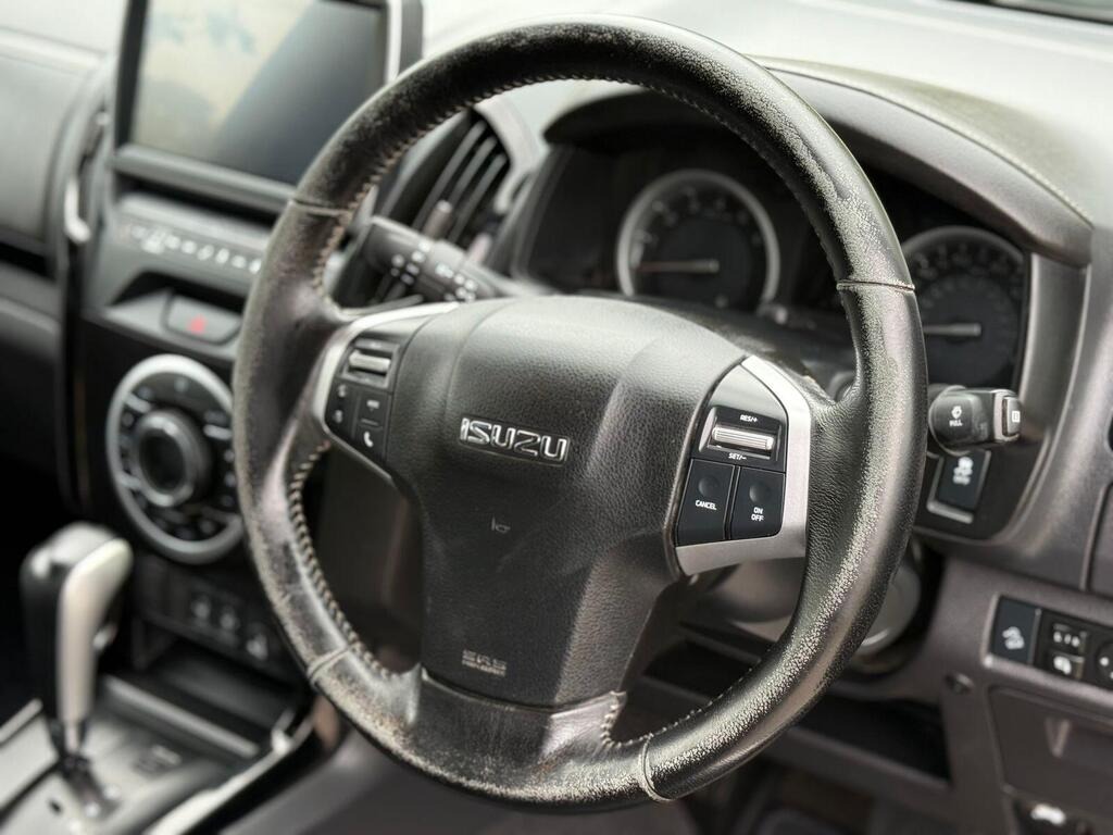 
								2019 Isuzu D-Max 1.9 TD Blade Auto 4WD full									