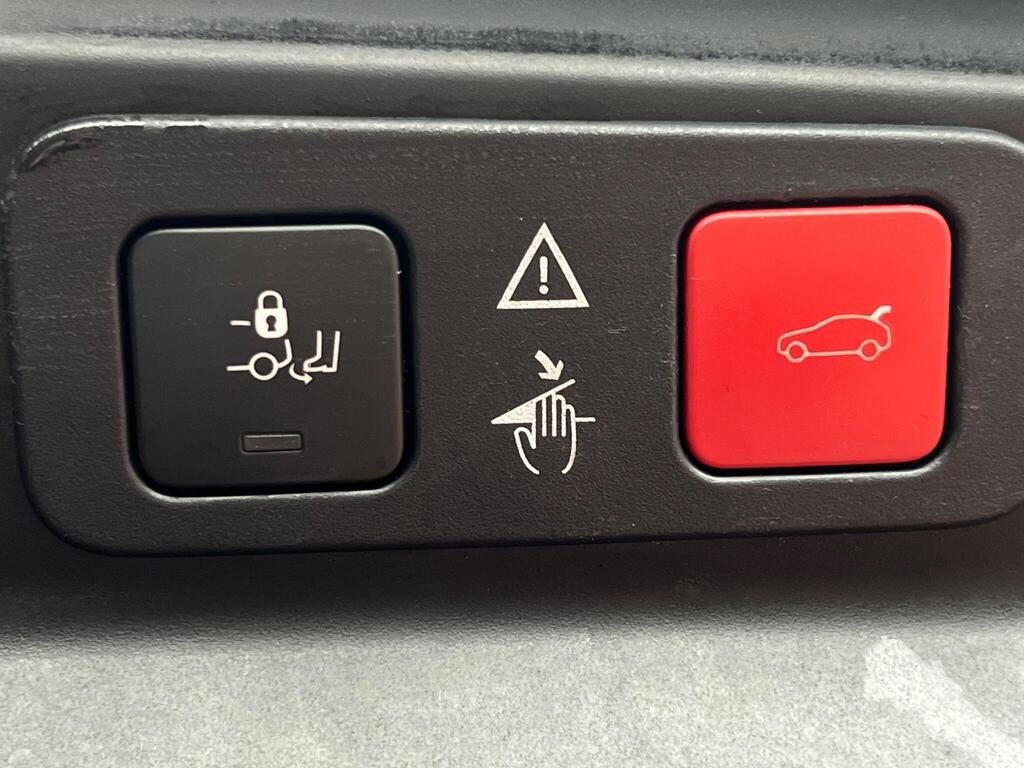 
								2017 Peugeot 5008 1.6 BlueHDi GT Line EAT full									