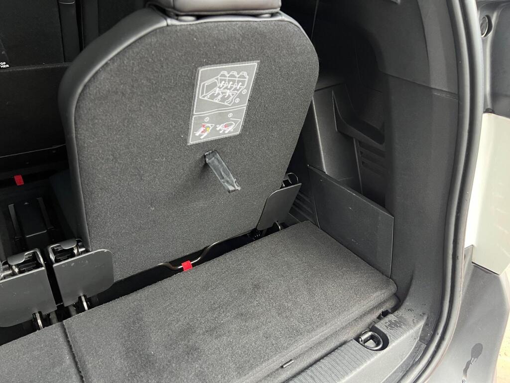 
								2017 Peugeot 5008 1.6 BlueHDi GT Line EAT full									