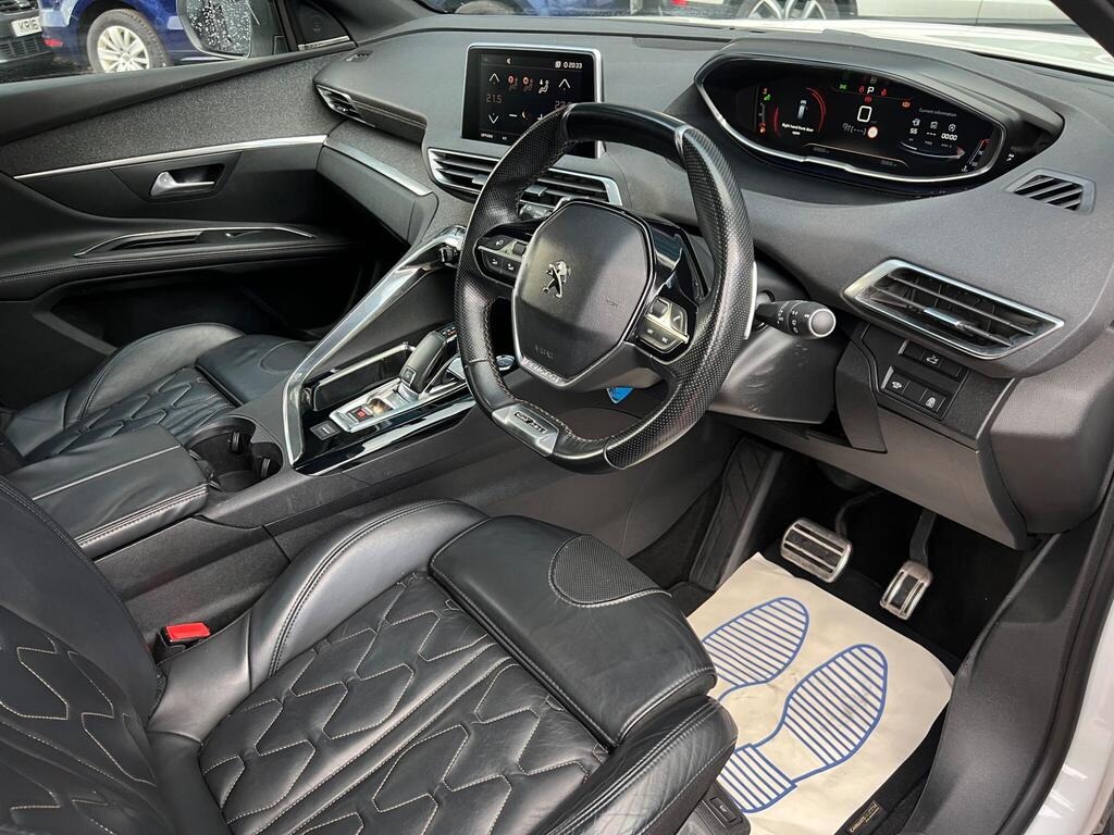 
								2017 Peugeot 5008 1.6 BlueHDi GT Line EAT full									