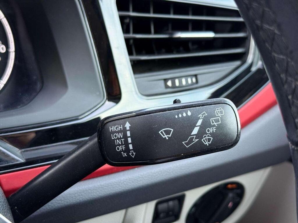 
								2018 Volkswagen Polo 1.0 Beats full									