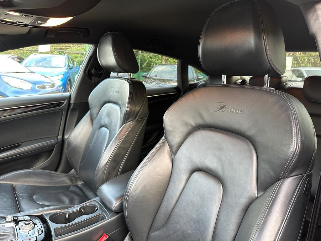 
								2015 Audi A5 2.0 TFSI Black Edition Plus Sportback S Tronic quattro full									