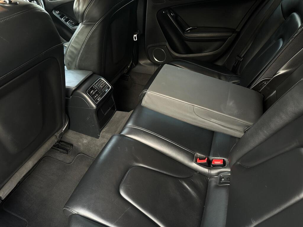 
								2015 Audi A5 2.0 TFSI Black Edition Plus Sportback S Tronic quattro full									