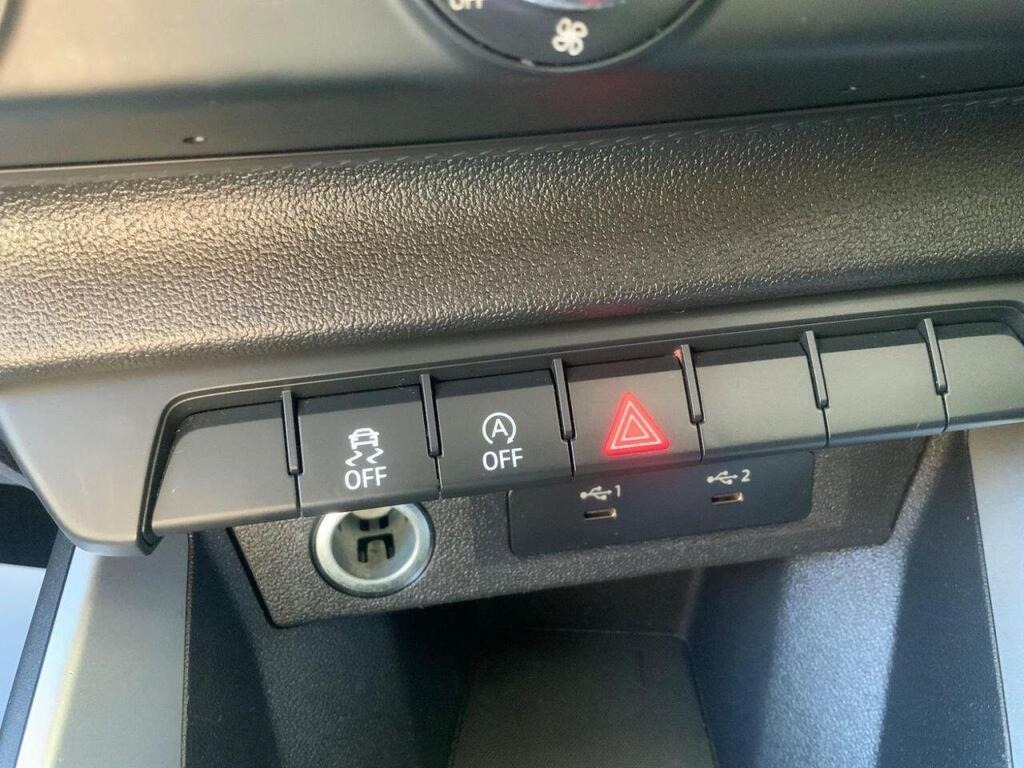 
								2023 Audi A1 1.0 TFSI 25 Sport Sportback S Tronic full									