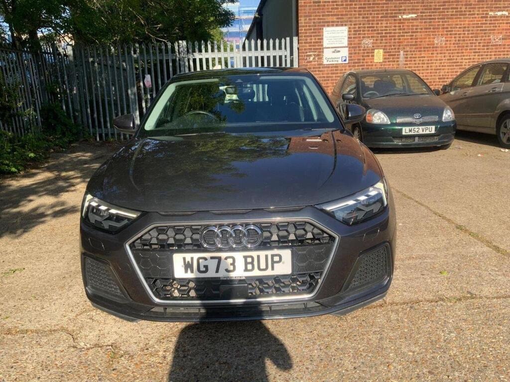 
								2023 Audi A1 1.0 TFSI 25 Sport Sportback S Tronic full									