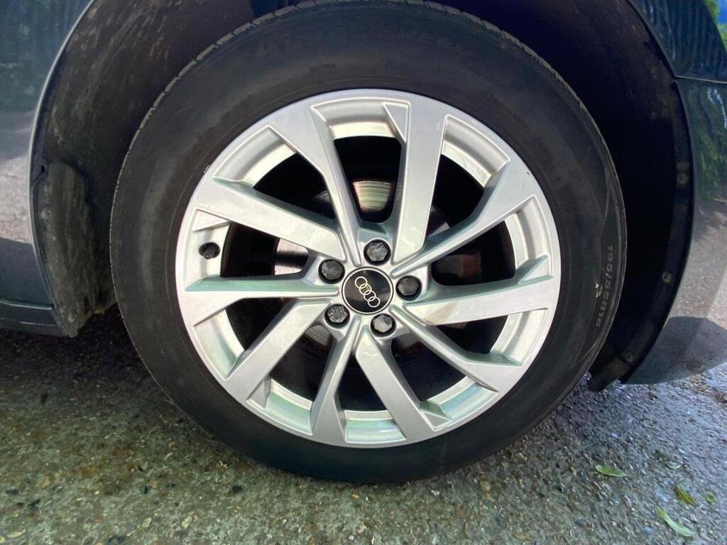 
								2023 Audi A1 1.0 TFSI 25 Sport Sportback S Tronic full									