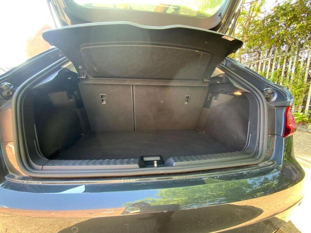 
								2023 Audi A1 1.0 TFSI 25 Sport Sportback S Tronic full									