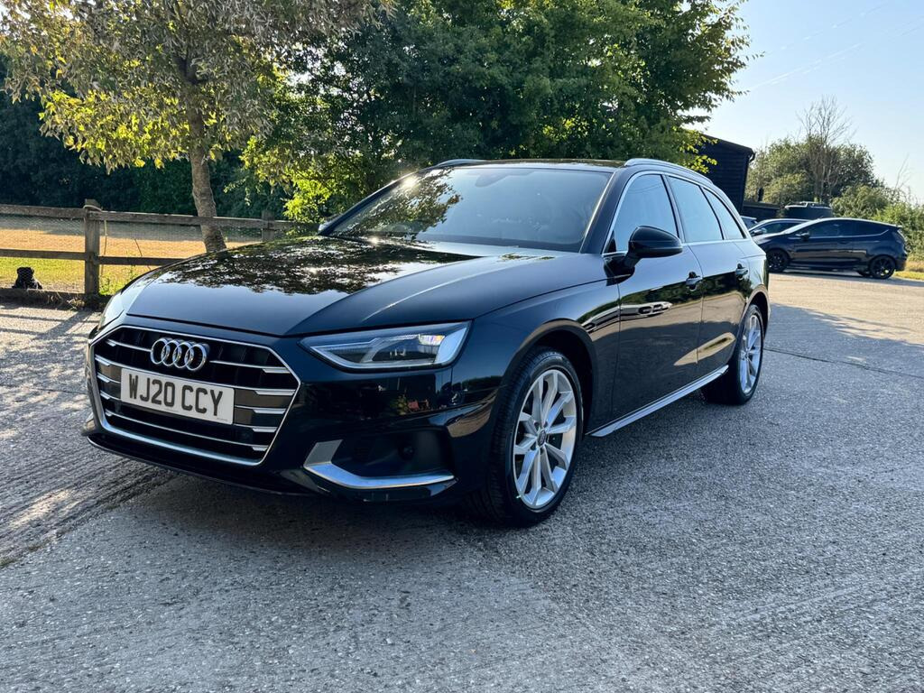 
								2020 Audi A4 Avant 2.0 TDI 35 Sport S Tronic full									