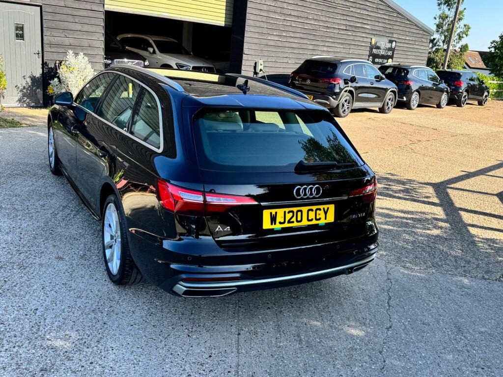 
								2020 Audi A4 Avant 2.0 TDI 35 Sport S Tronic full									