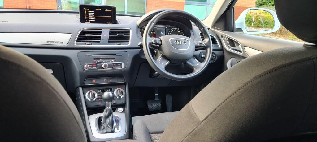 
								2014 Audi Q3 2.0 TFSI SE S Tronic quattro full									