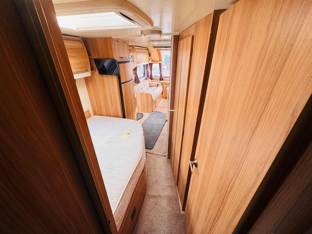 
								2014 Bailey Unicorn Barcelona full									