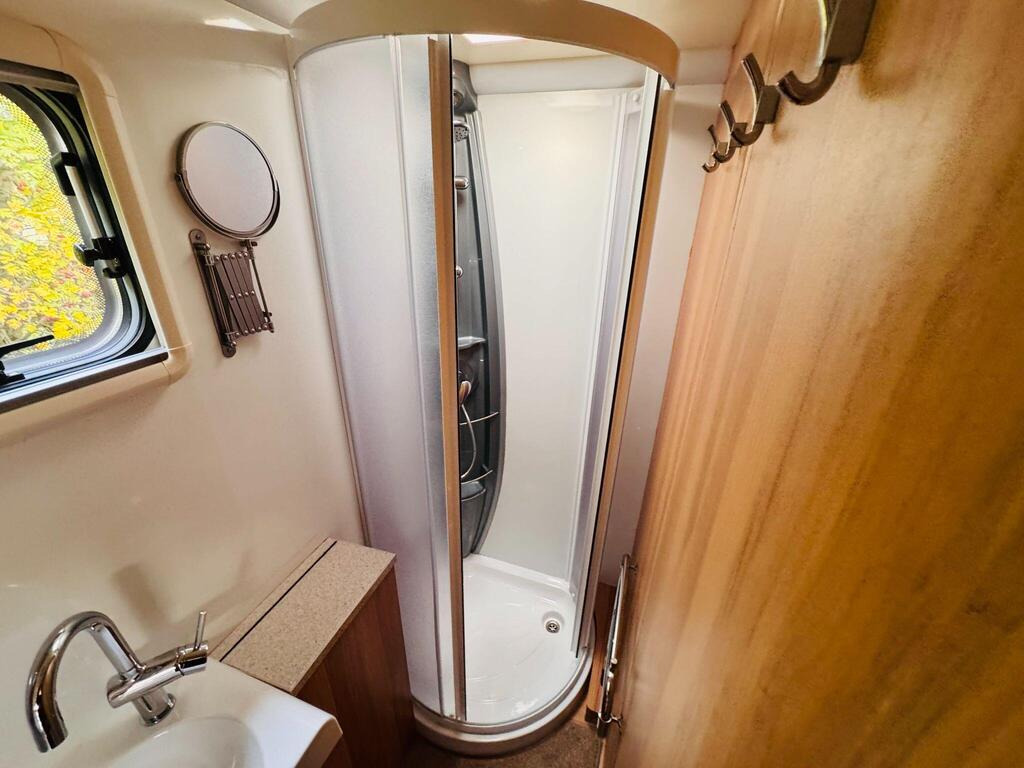 
								2014 Bailey Unicorn Barcelona full									