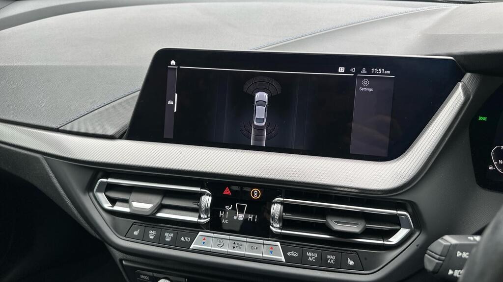 
								2023 BMW 2 Series Gran Coupé 218i M Sport DCT full									